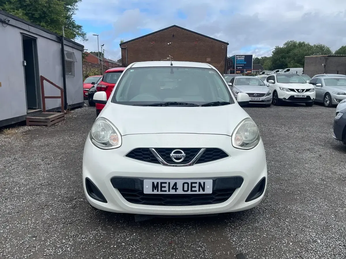 Used Nissan Micra Acenta 58 kW (80 HP) 2026 White Hatchback