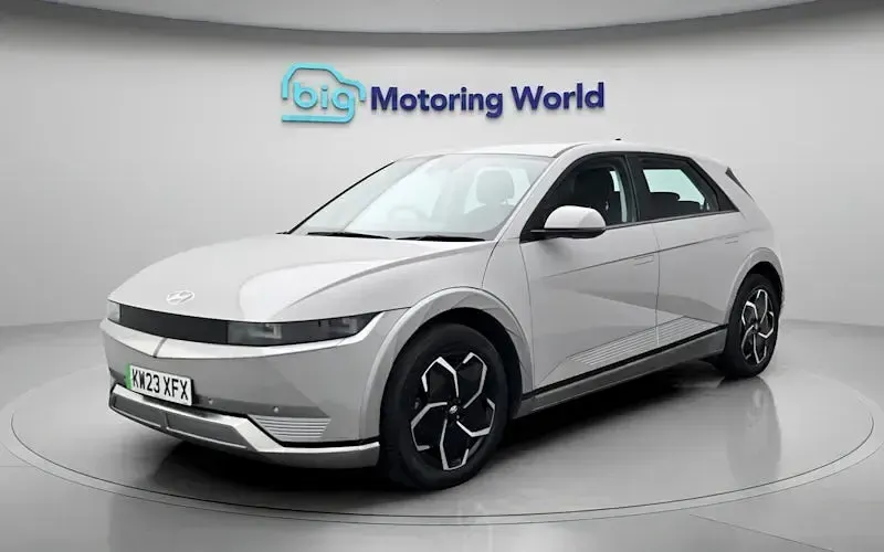 Used Hyundai Ioniq Premium 125 kW (170 HP) 2024 Hatchback