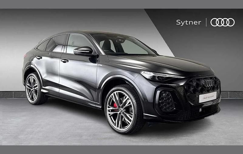 Black New 2025 Audi Q5 Sportback Advanced SUV | £59,750 - Image 1/4