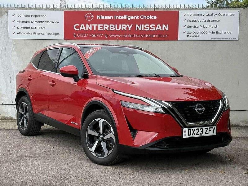 Red Used 2023 Nissan Qashqai N-Connecta SUV | £23,399 (Good price) - Image 1/4