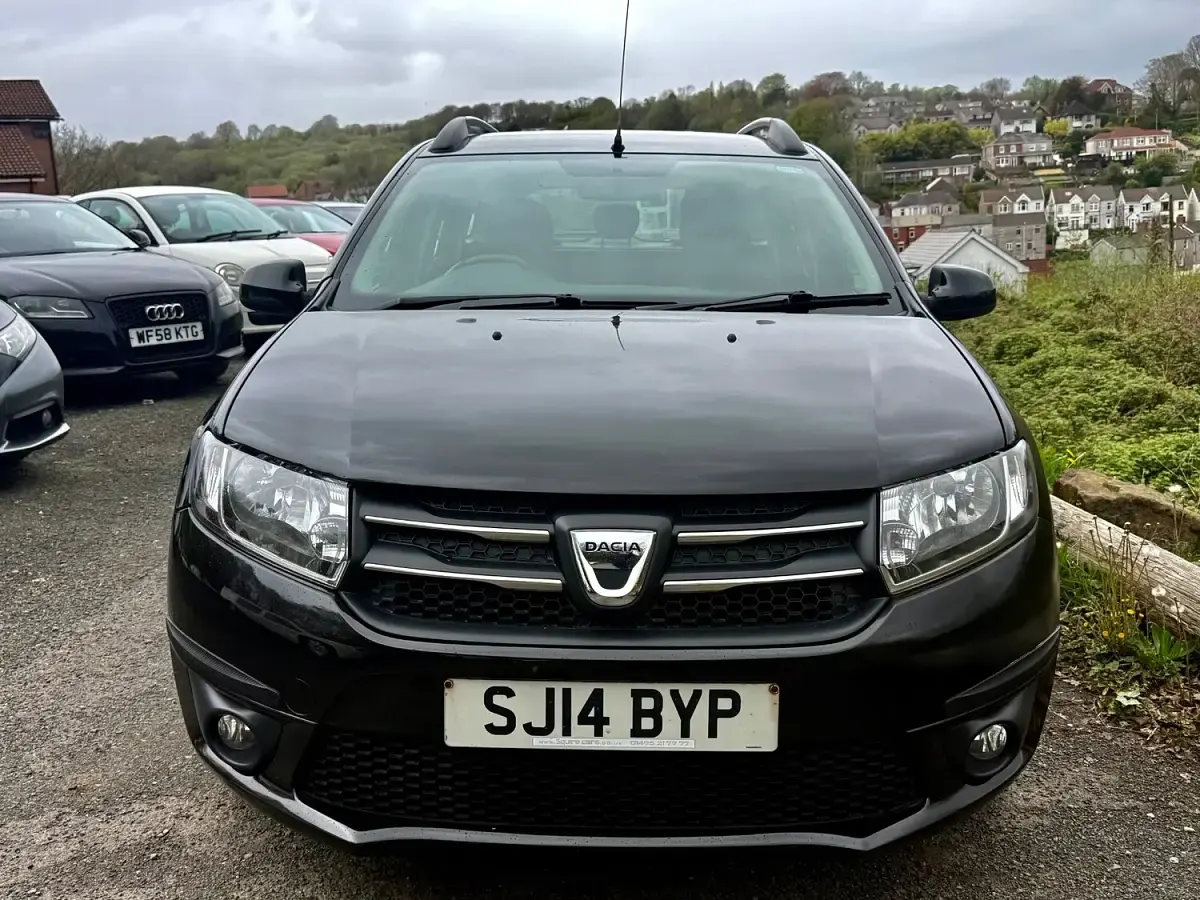 Used Dacia Logan MCV Lauréate 75 HP (55 kW) 2014 Black Estate