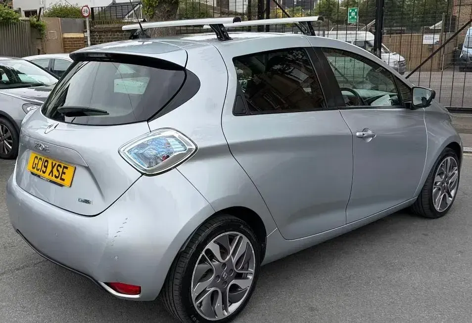 Used Renault Zoe Dynamique 80 kW (109 HP) 2019 Grey Hatchback