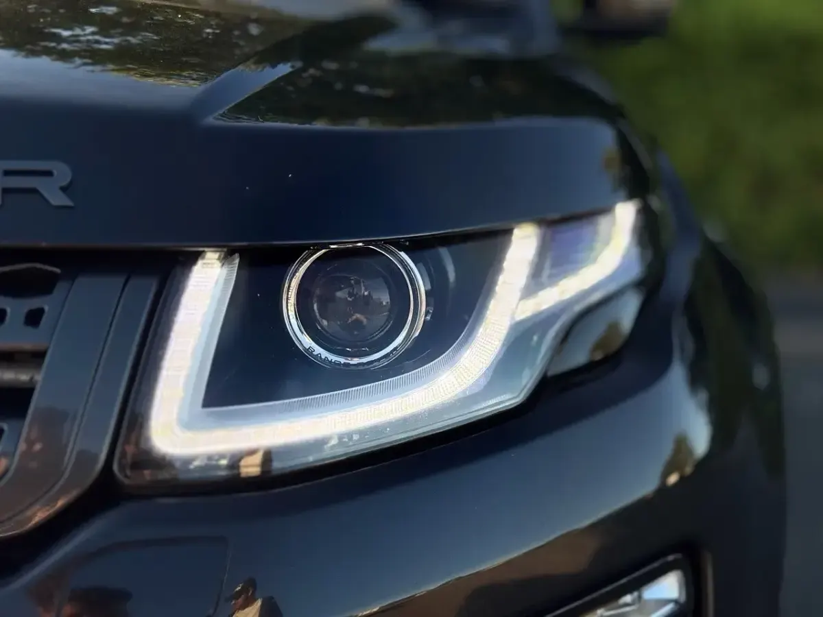 Used Land Rover Range Rover evoque Landmark 2018 Black Estate