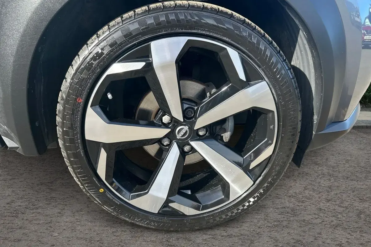 Used Nissan Juke S 117 HP (86 kW) 2024 Grey SUV