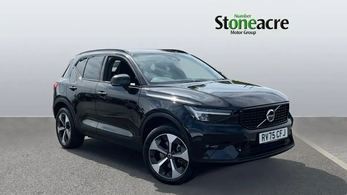 Used Volvo XC40 Plus 197 HP (144 kW) 2025 SUV