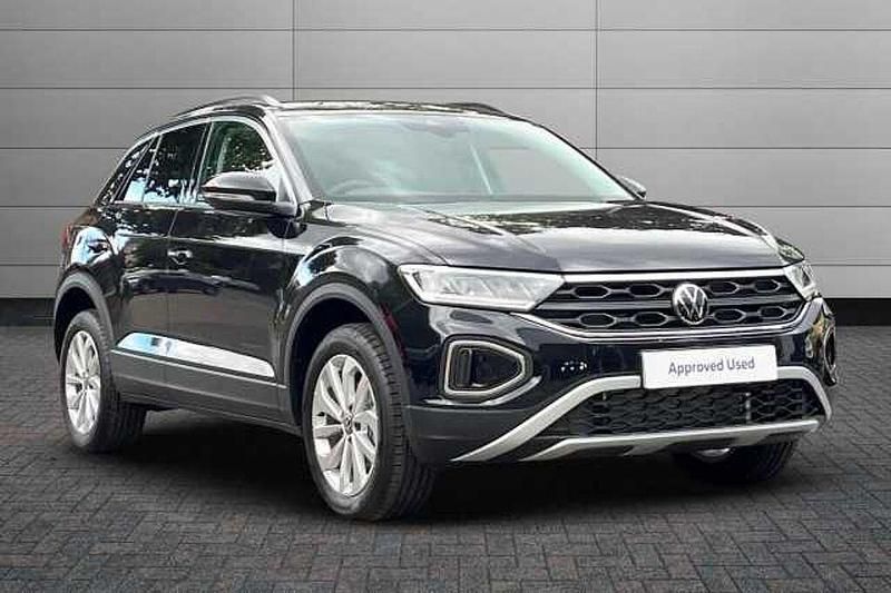 Used VW T-Roc Match 150 HP (110 kW) 2025 Grenadilla black SUV