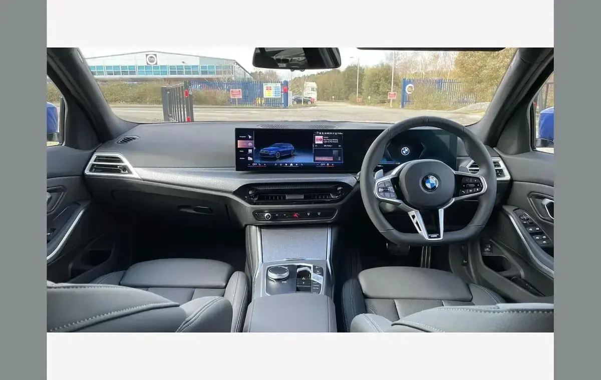 Used BMW 320 M Sport 184 HP (135 kW) 2026 Blue Estate