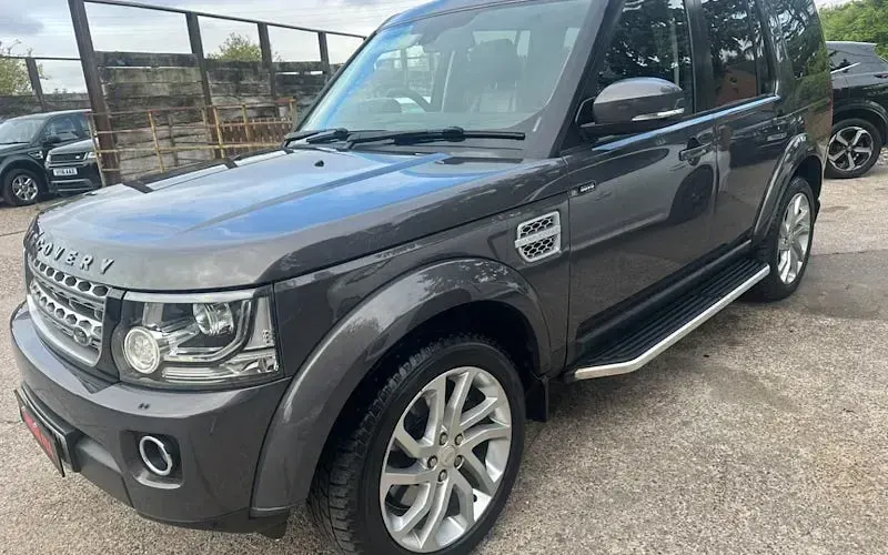 Used Land Rover Discovery HSE 256 HP (188 kW) 2016 SUV