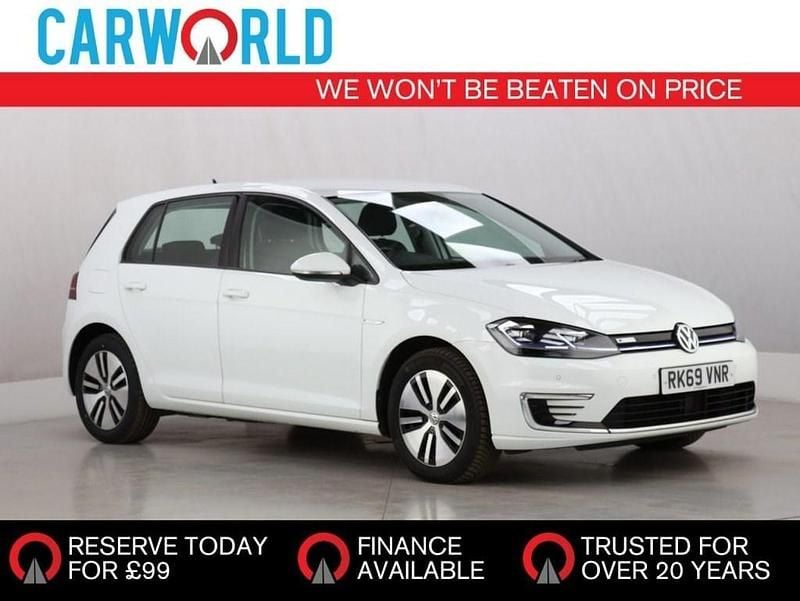 White Used 2019 VW e-Golf Hatchback | £10,411 (Fair price) - Image 1/3