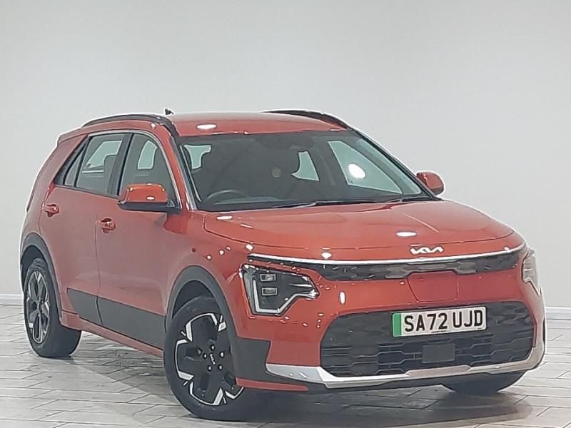 Orange Used 2023 Kia e-Niro SUV | £18,498 (Good price) - Image 1/4