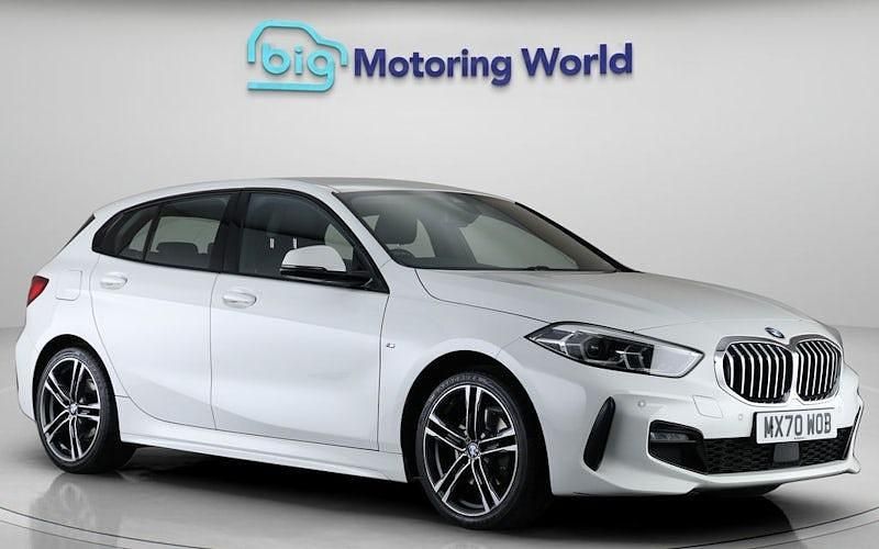 Used BMW 118 M Sport 140 HP (102 kW) 2020 White Hatchback