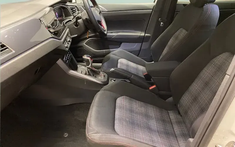 Usado VW Polo GTI 207 CV (152 kW) 2025 Utilitario