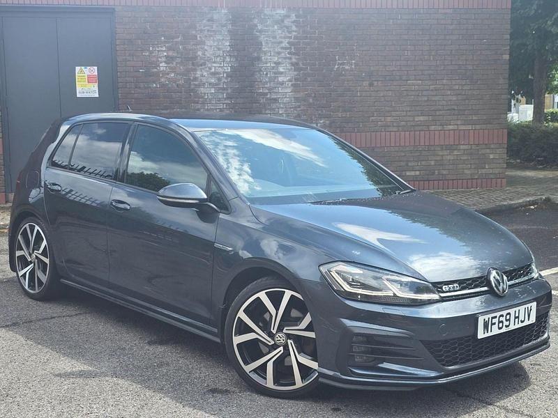 Blue Used 2019 VW Golf VII GTD Hatchback | £12,990 (A bit pricey) - Image 1/4
