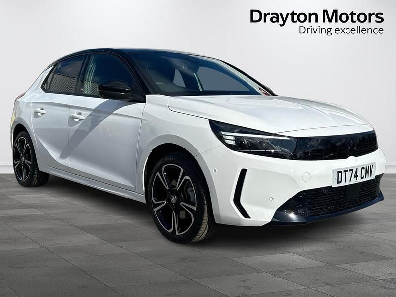 Used Vauxhall Corsa S 100 HP (73 kW) 2024 White Hatchback