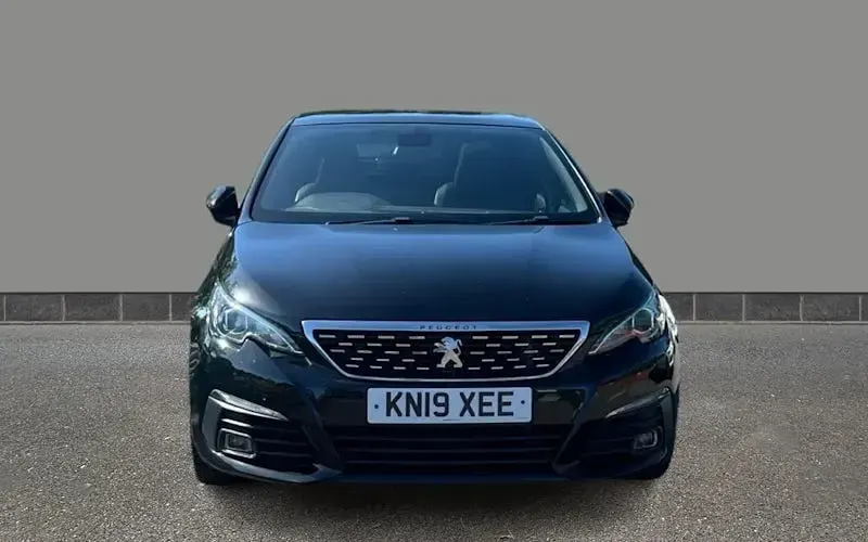 Used Peugeot 308 GT-line 131 HP (96 kW) 2019 Black Hatchback