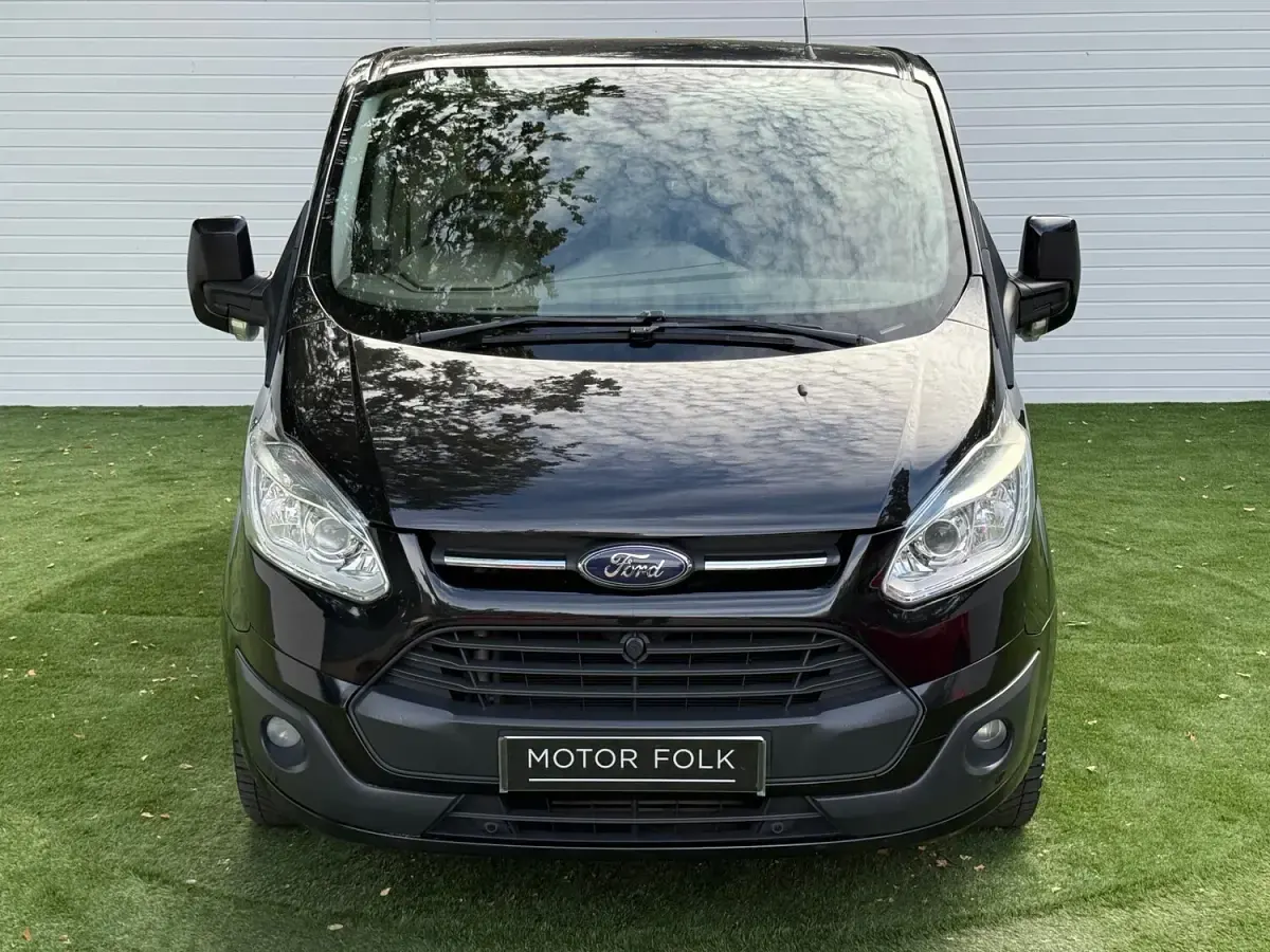 Used Ford Transit Custom Limited 125 HP (91 kW) 2014 Black Van