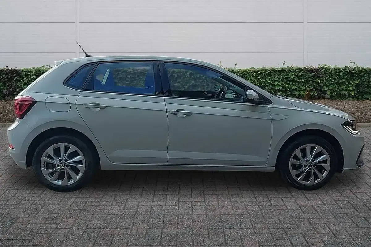 Used VW Polo Style 95 HP (69 kW) 2024 Grey Hatchback