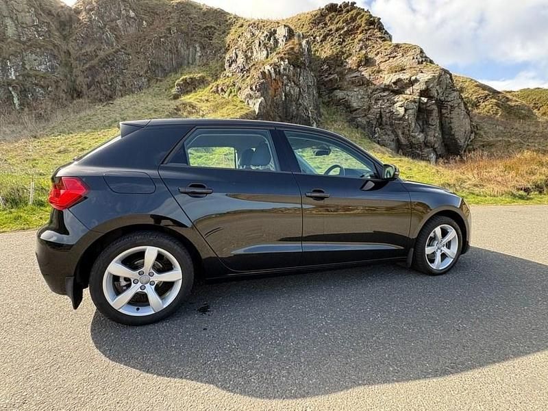 Used Audi A1 Sportback Sport 116 HP (85 kW) 2019 Black Hatchback