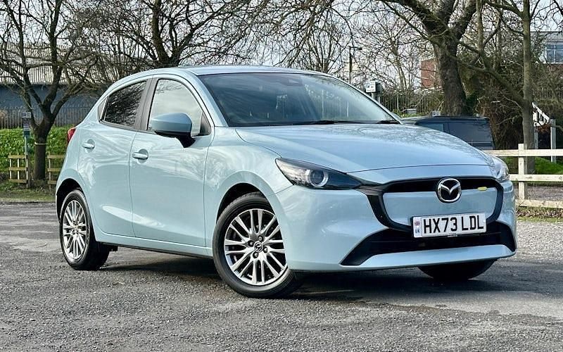 Used Mazda 2 Exclusive-Line 90 HP (66 kW) 2023 Blue Hatchback
