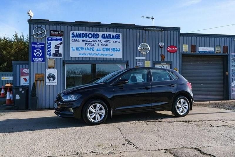 Used VW Polo SE 65 HP (47 kW) 2018 Black Hatchback