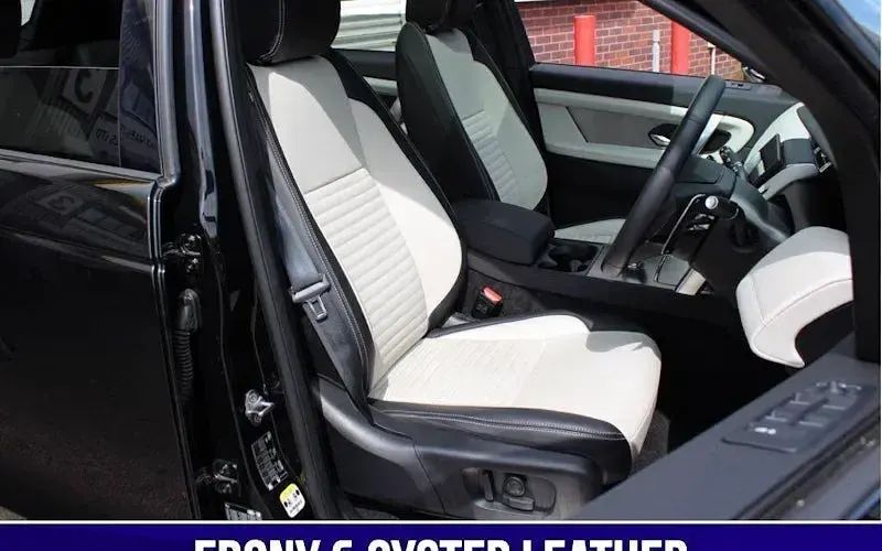 Used Land Rover Discovery 5 SE Dynamic 269 HP (197 kW) 2024 SUV