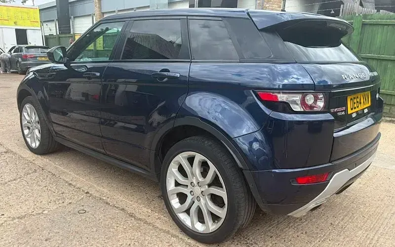 Used Land Rover Range Rover evoque Dynamic 190 HP (139 kW) 2015 Hatchback