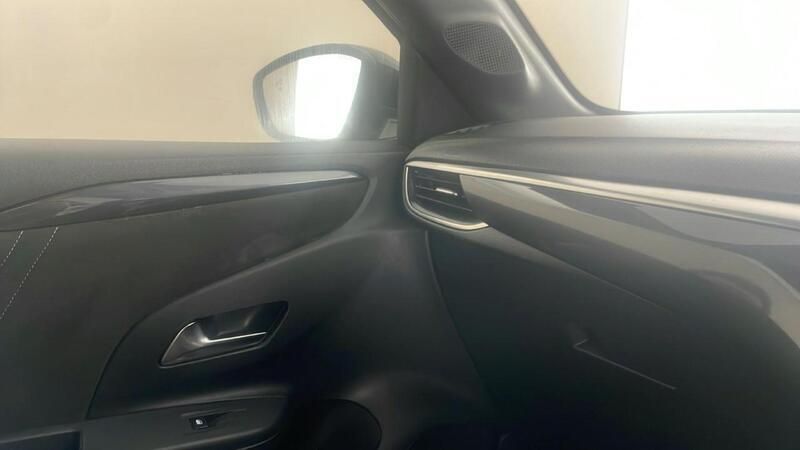 Image 3/4