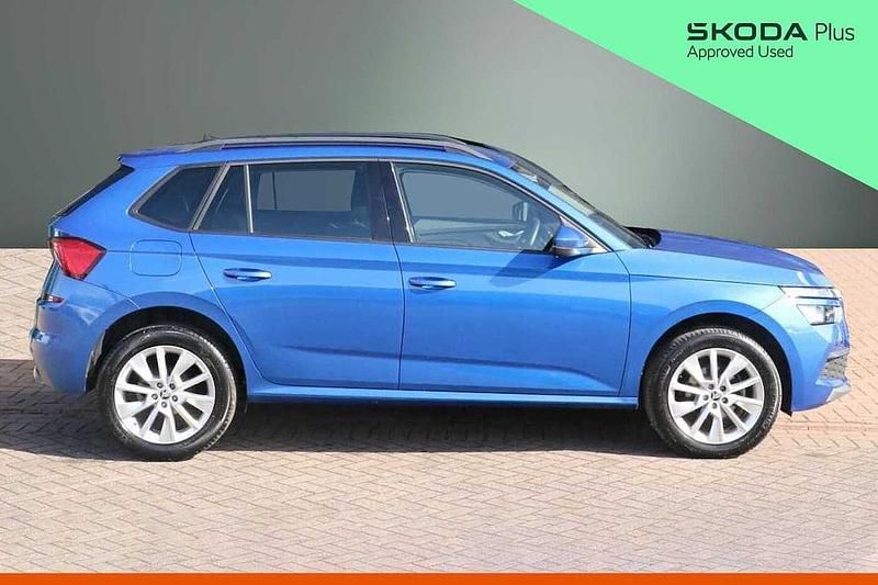Used Skoda 110 R SE Drive 81 HP (59 kW) 2023 Race blue metallic Estate