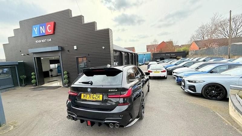 Used BMW 330e M Sport 288 HP (211 kW) 2022 Black Estate