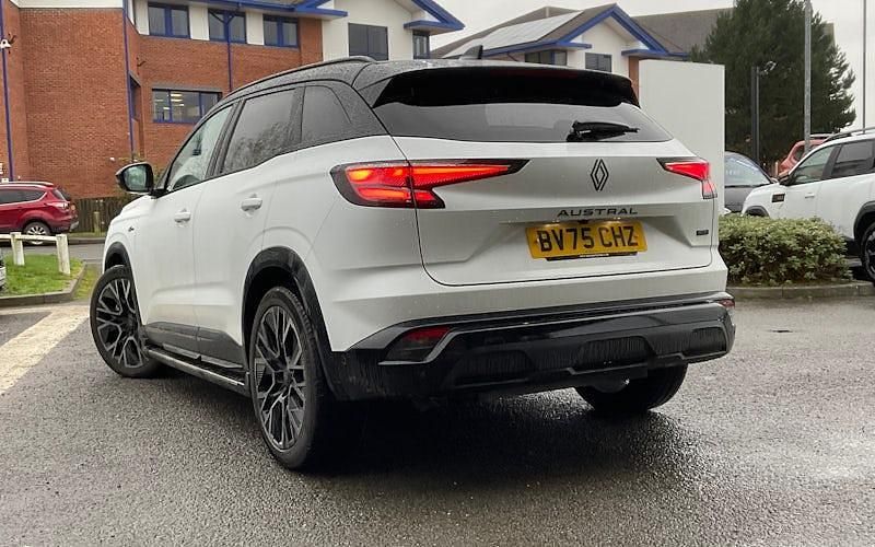 Used Renault Austral Techno Esprit Alpine 200 HP (147 kW) 2025 SUV