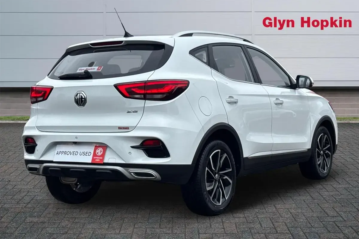 Used MG ZS Exclusive 106 HP (77 kW) 2022 White SUV