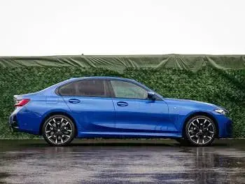 Used BMW 330e M Sport 292 HP (214 kW) 2025 Blue Sedan