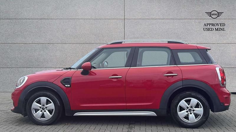Used Mini Cooper Countryman 134 HP (98 kW) 2017 Red SUV