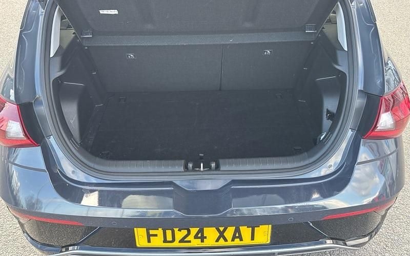 Used Hyundai i20 Premium 101 HP (74 kW) 2026 Hatchback