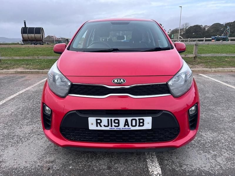 Used Kia Picanto 66 HP (48 kW) 2019 Red Hatchback