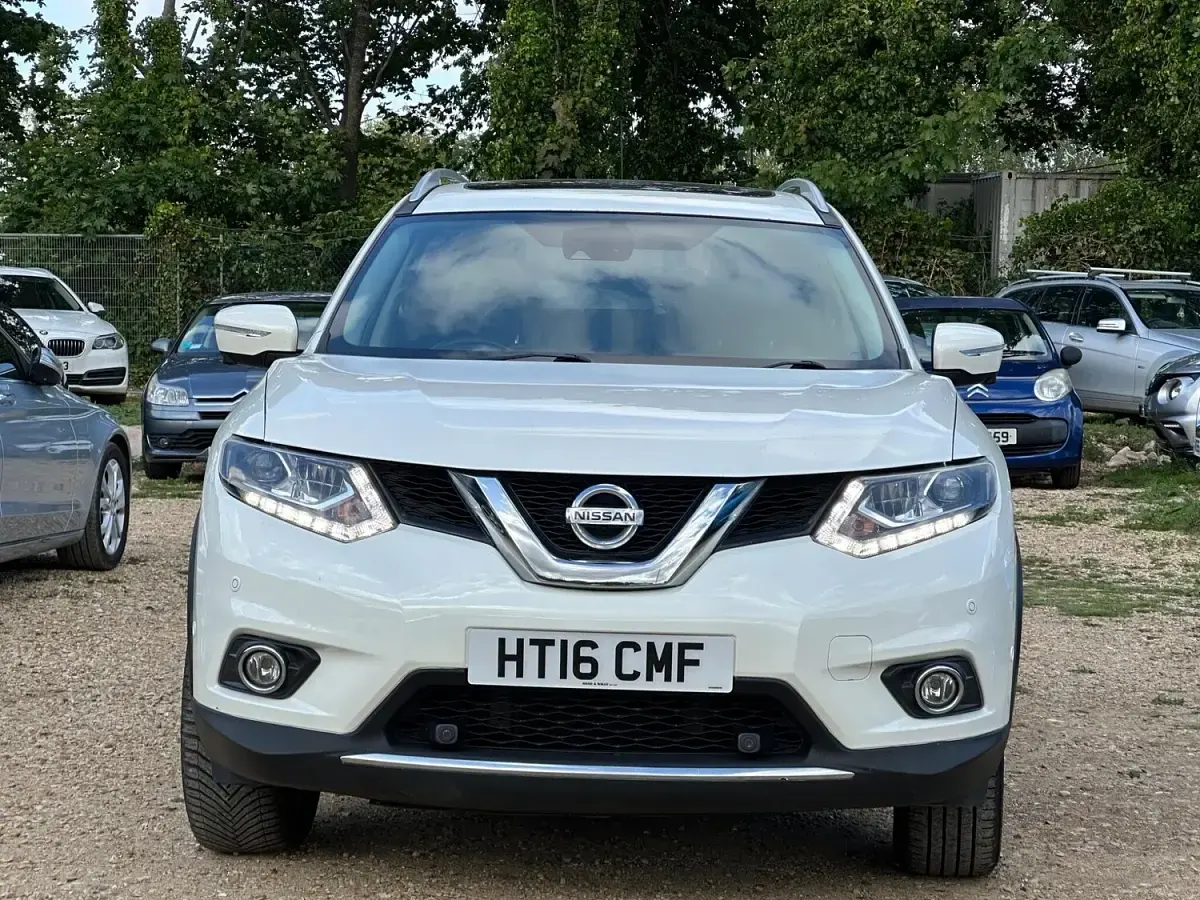Used Nissan X-Trail S 130 HP (95 kW) 2016 White SUV