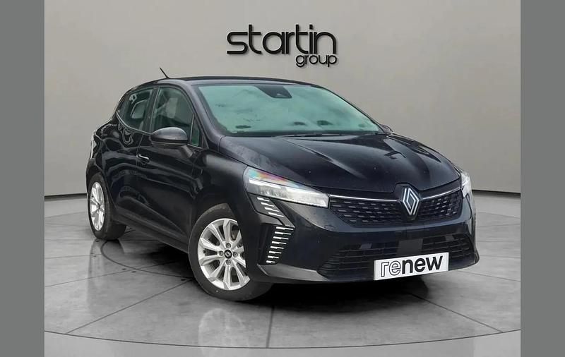 Used Renault Clio V Evolution 145 HP (106 kW) 2024 Black Hatchback