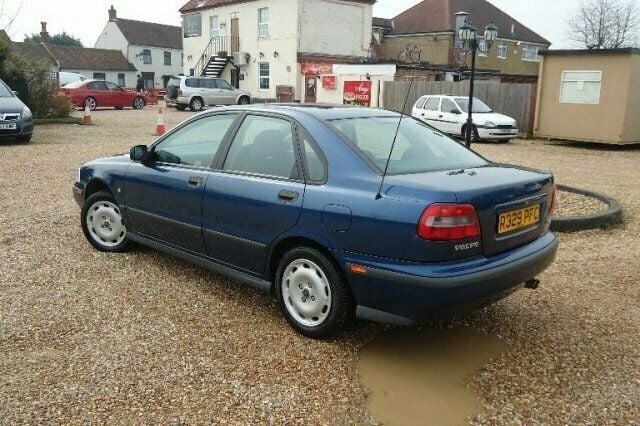 Used 1997 Volvo S40 Sedan | £990 - Image 1/4