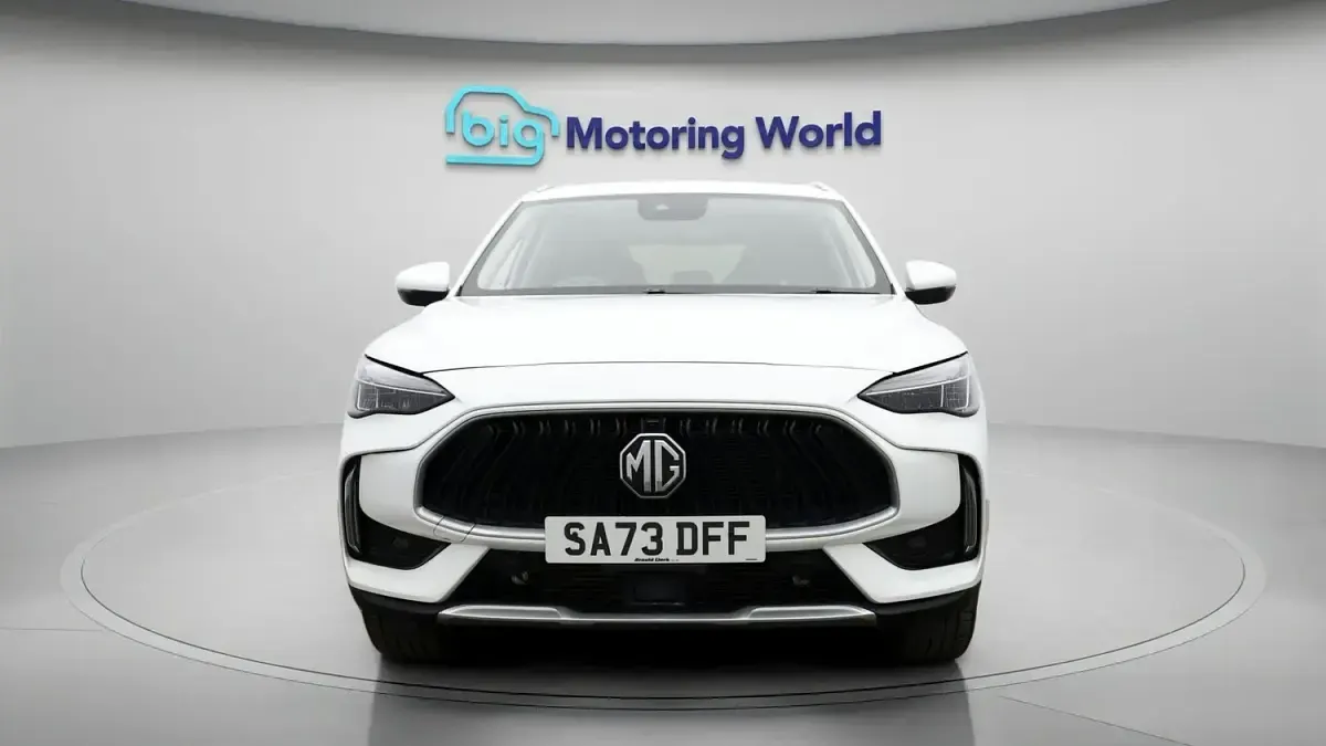 Used MG HS Trophy 162 HP (119 kW) 2023 White SUV