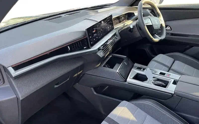 Used Vauxhall Grandland X Ultimate 136 HP (100 kW) 2025 Black SUV