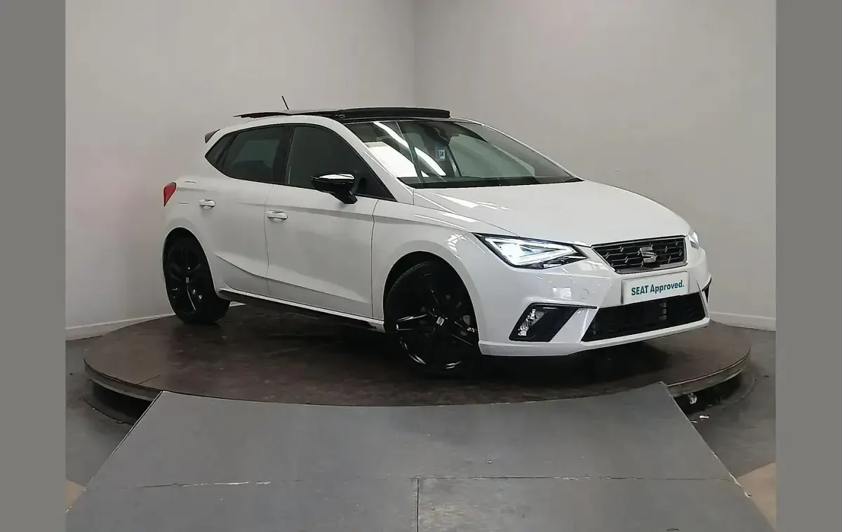 Used Seat Ibiza Black Edition 113 HP (83 kW) 2025 White Hatchback