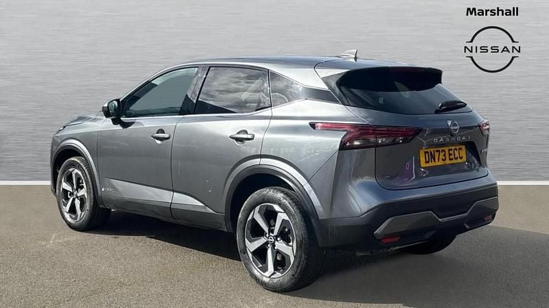 Used Nissan Qashqai N-Connecta 190 HP (139 kW) 2023 Grey SUV