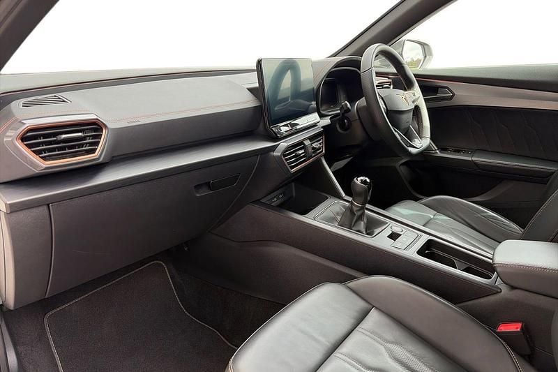 Used Cupra Formentor 150 HP (110 kW) 2024 White SUV