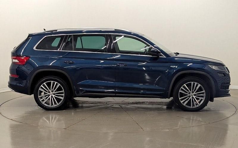 Used Skoda Kodiaq LAURIN & KLEMENT 190 HP (139 kW) 2020 Blue SUV