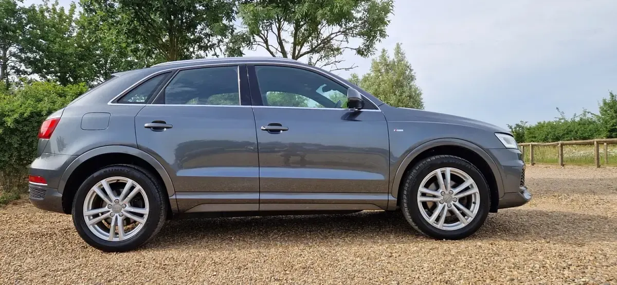 Used Audi Q3 S-Line 150 HP (110 kW) 2018 Grey SUV