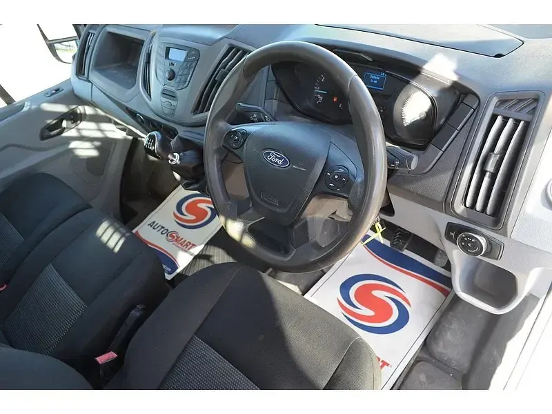 Second-hand Ford Transit 2018 Argintiu Cabrio