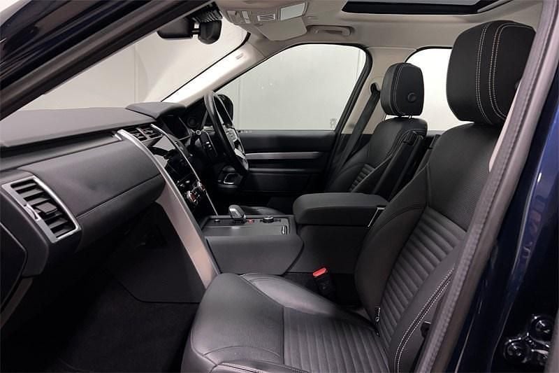 Used Land Rover Discovery 5 S 295 HP (216 kW) 2023 Blue SUV