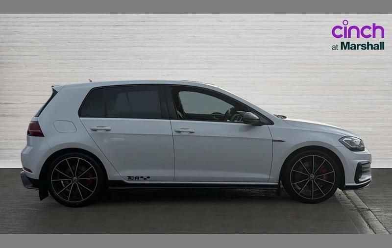 Used VW Golf VII GTI 290 HP (213 kW) 2019 White Hatchback
