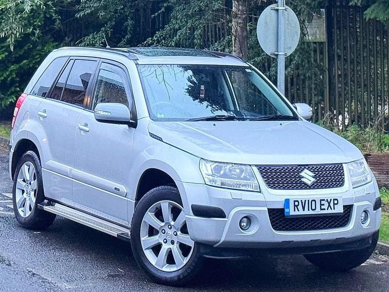Used Suzuki Grand Vitara SZ5 2010 Silver SUV