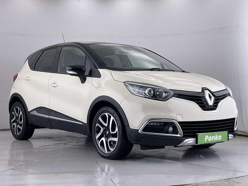 Cream/black Used 2016 Renault Captur Signature SUV | £8,510 (Fair price) - Image 1/3